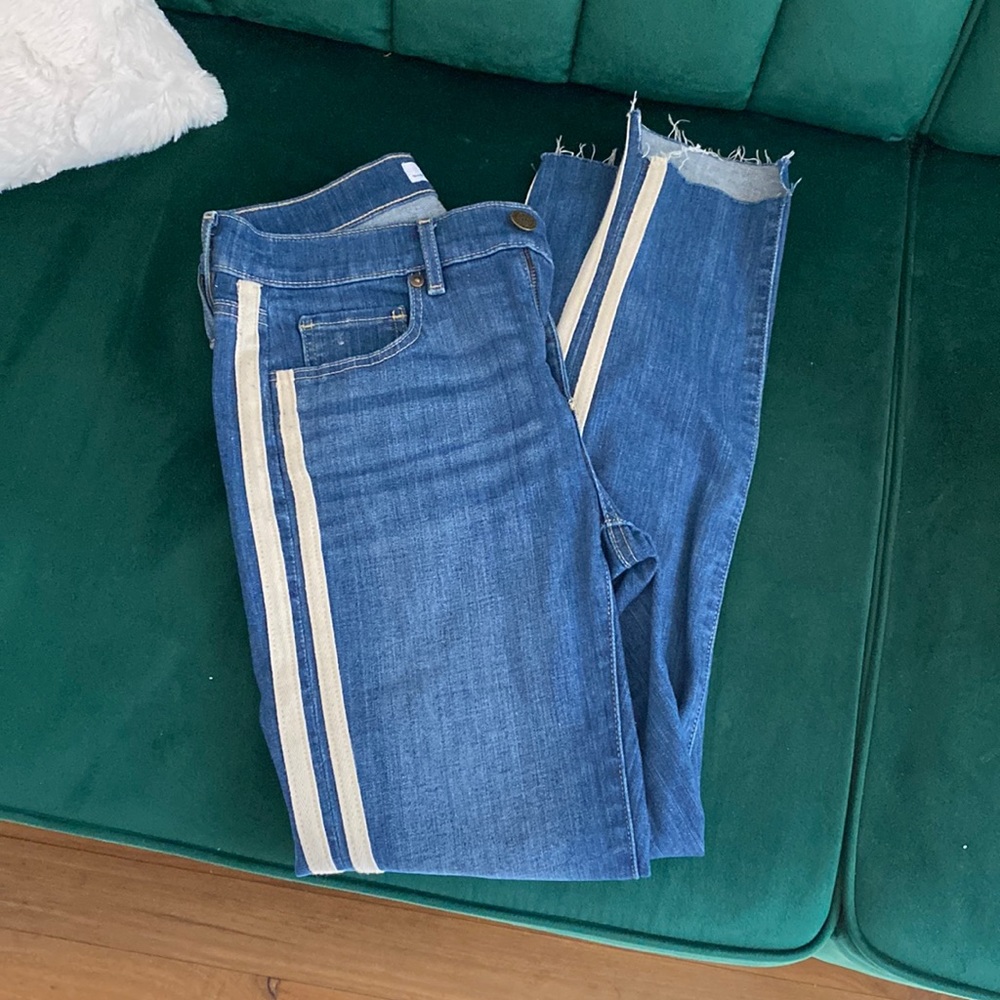LOFT skinny jeans with ivory stripes on leg